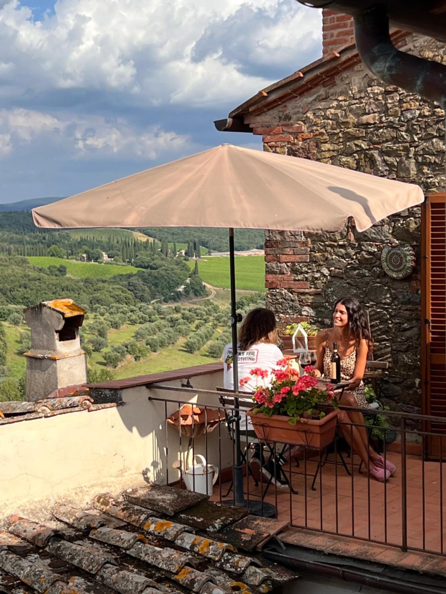 Borgo San Gusme Apartment Bagian luar foto